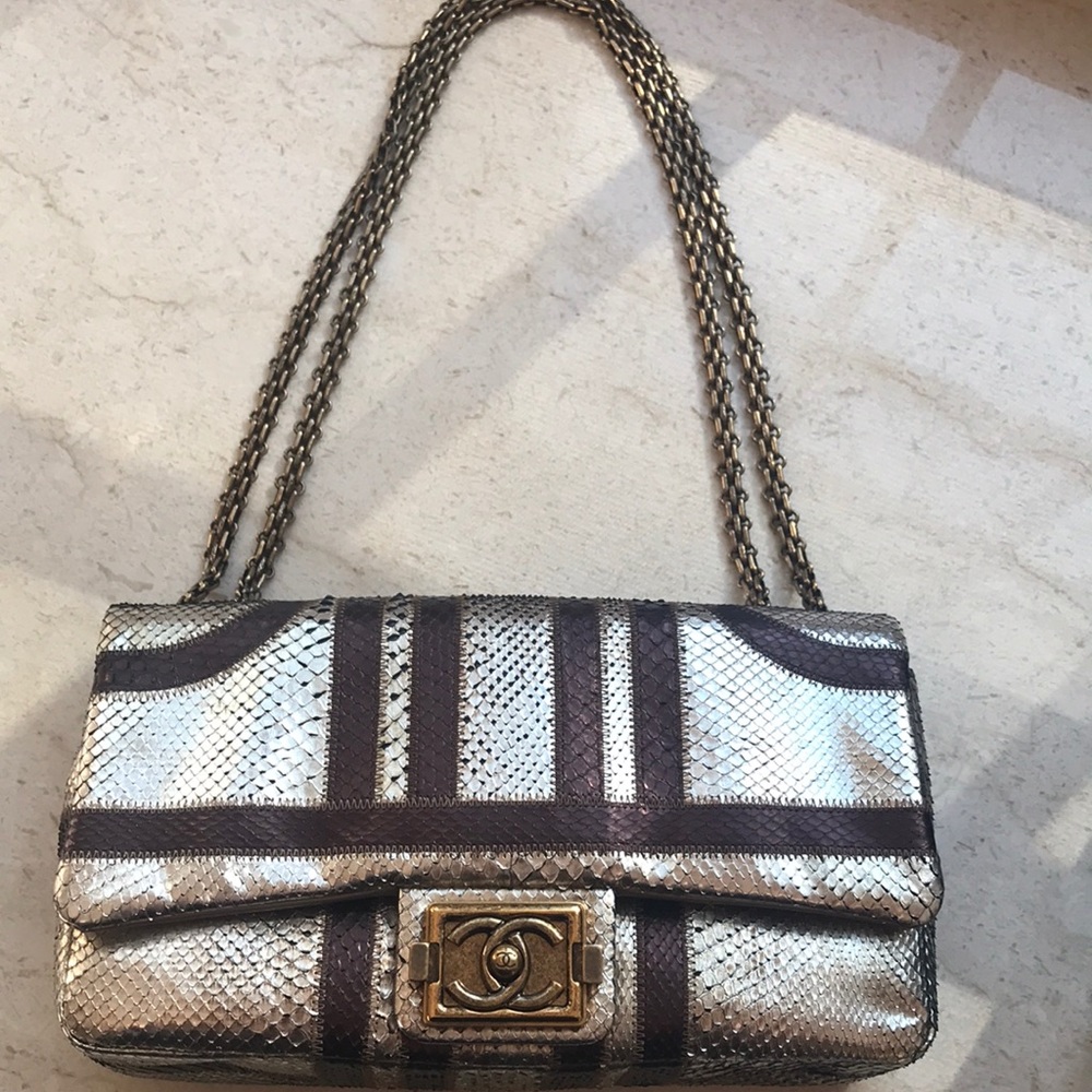 Chanel reissue bag - Picture 8 of 8